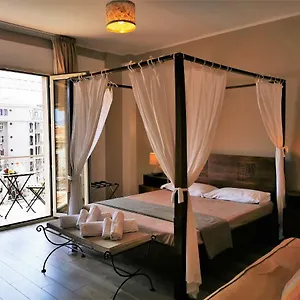 Casa Me , Palermo Italia