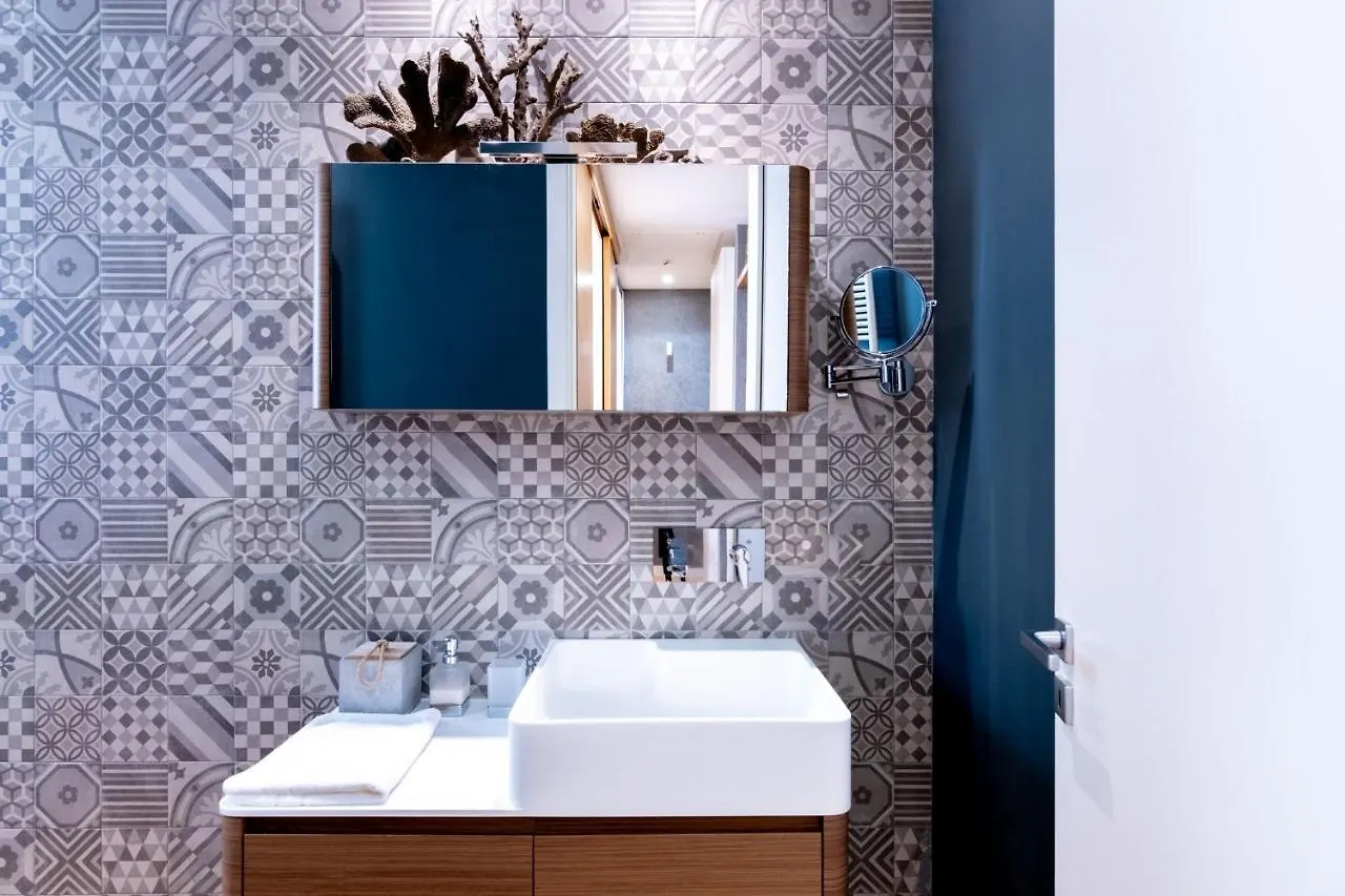 Apartment Oliveri Vintage House At Politeama Palermo Italy