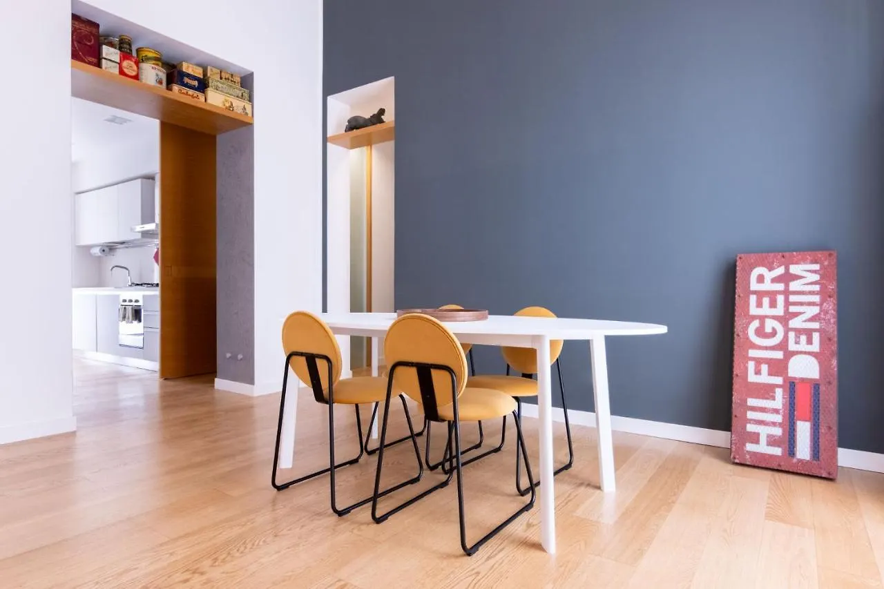 Oliveri Vintage House At Politeama Palermo Italy